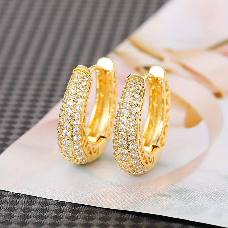 Willa - Gold Hoop Dazzling Frauen Ohrringe