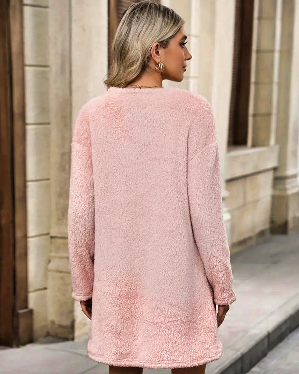 Sophia – Mittellanger, warmer, flauschiger Pullover für Damen