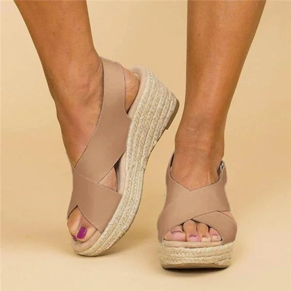 Stilvolle orthopädische und elegante offene Schuhe - Lesly