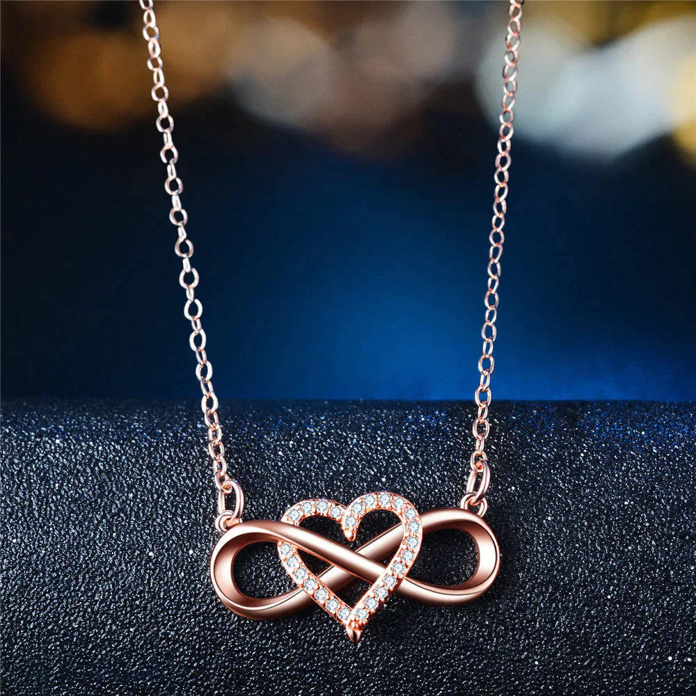 InfiniLove – ein perfektes Geschenk für Valentinstag und besondere Anlässe.