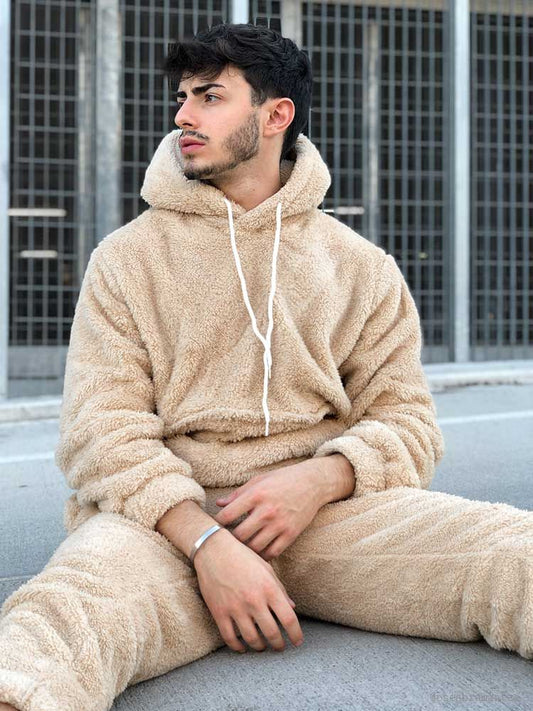 Brenner - Fluffy Fleece Trendsetter Streetwear Inspired für Männer - Hoodie und Hose