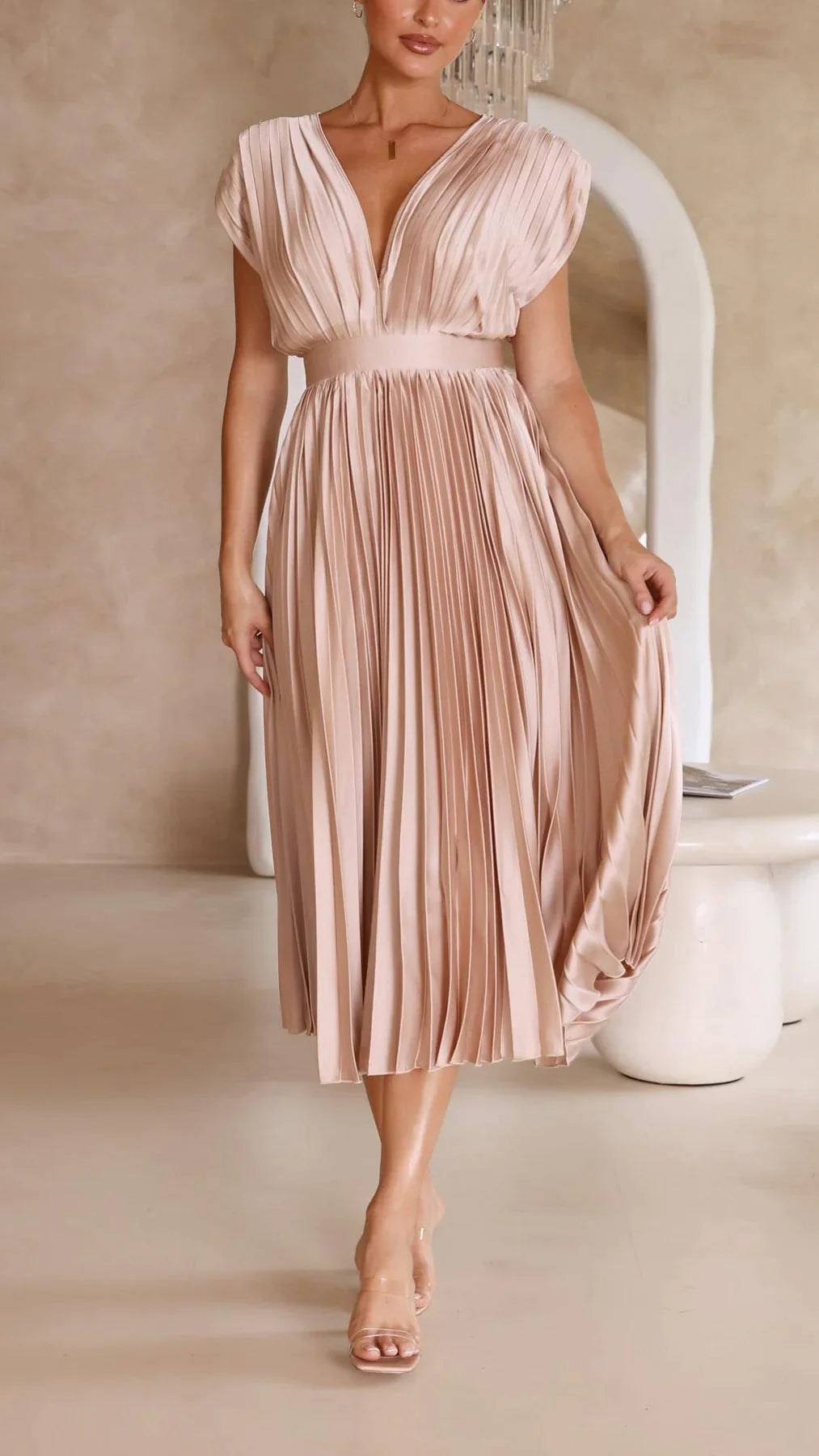 Alexandra - Elegantes Plissee-Kleid